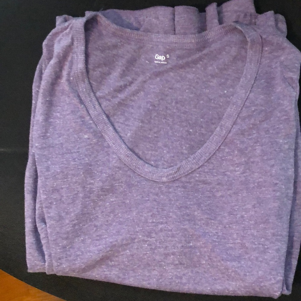 Sale🎈3/$20 EUC GAP Long Sleeve T-shirt size S